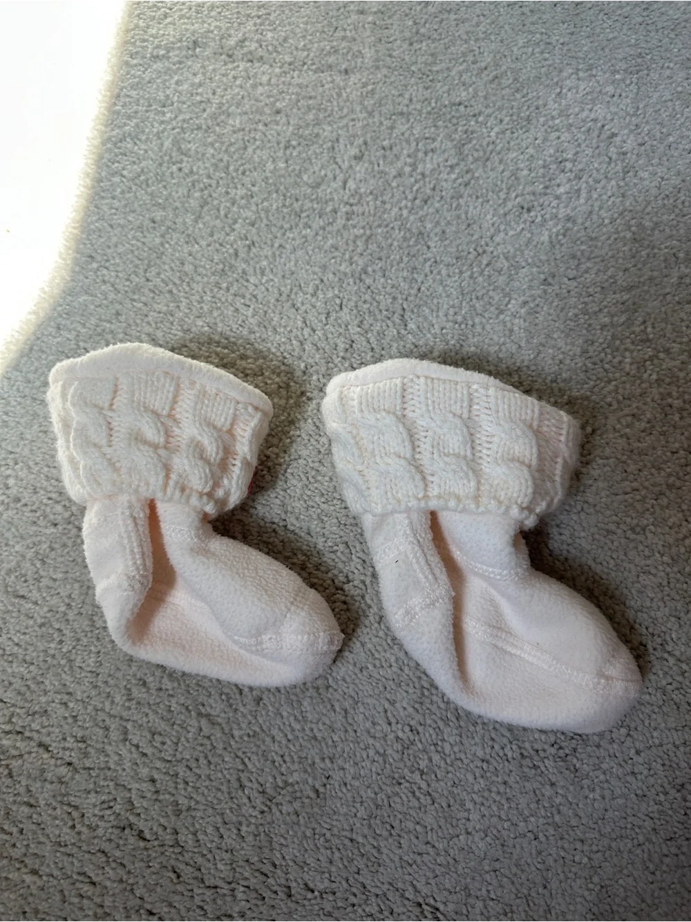 Hunter Kids Cream Cable-Knit Boot Socks with Branded Patch Size kids 5-7